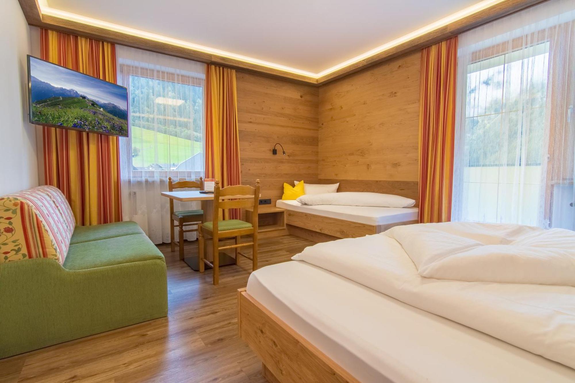Pension Rosenhuegel Neustift im Stubaital Exterior photo
